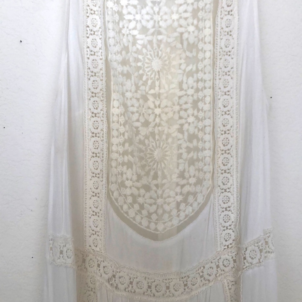 Beautiful Lacy white dress
